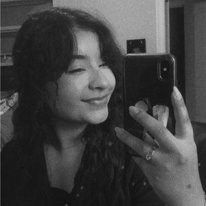 Meet your Posher, Vanessa